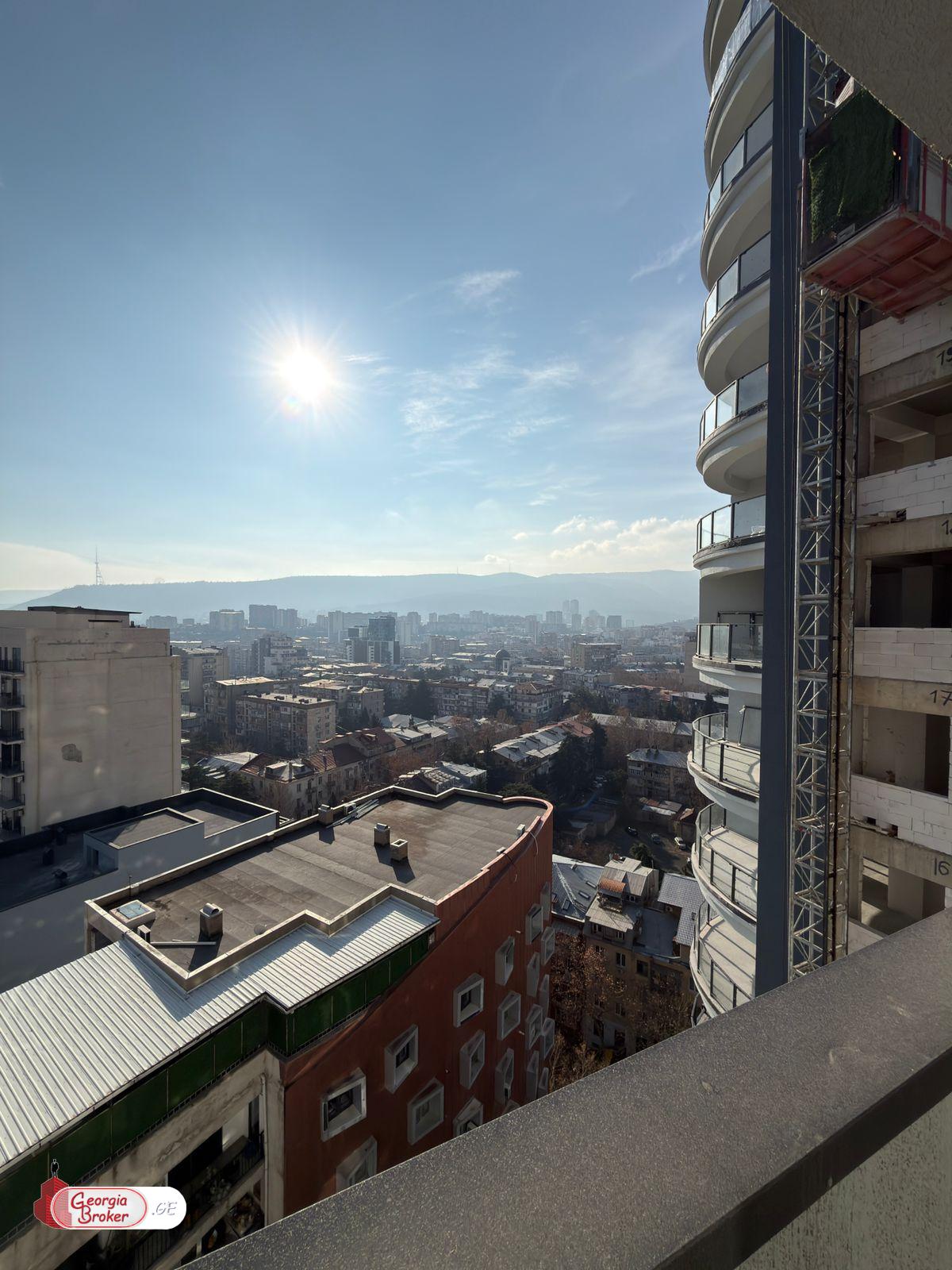 იყიდება ახალი აშენებული 4 ოთახიანი ბინა